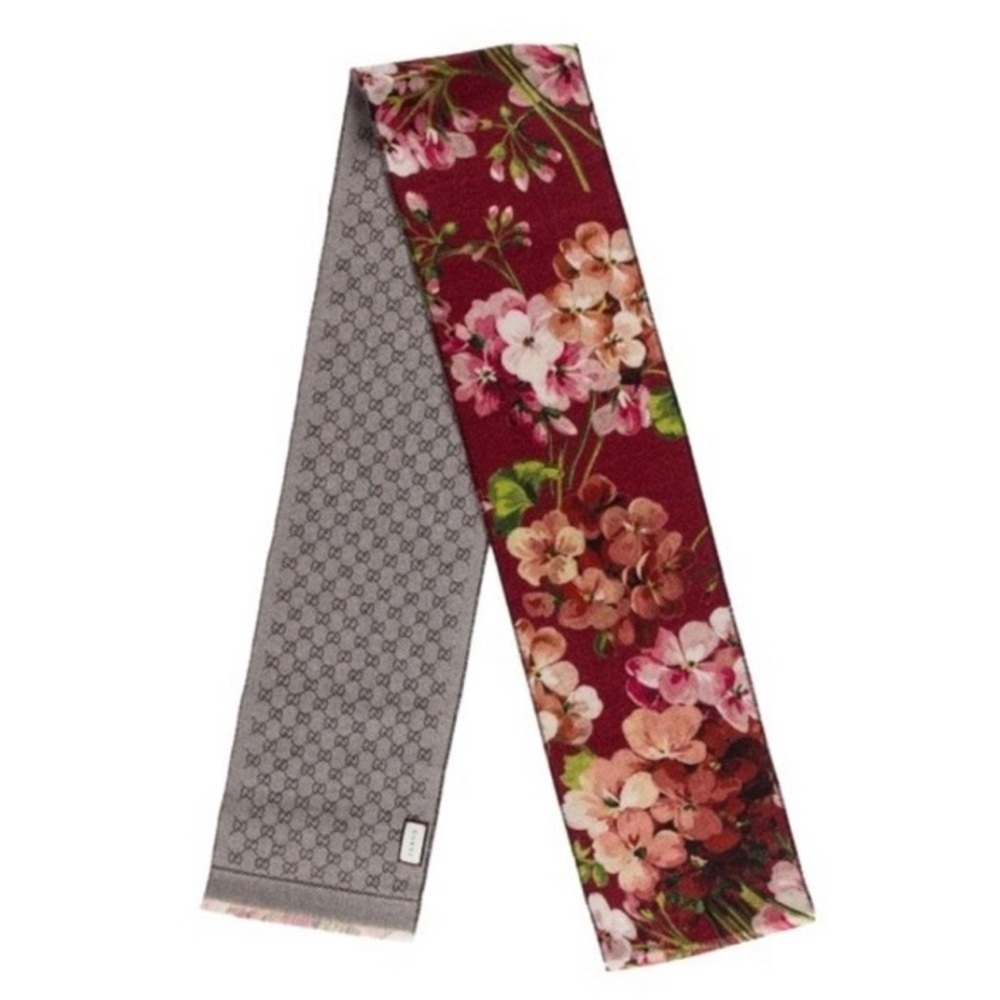 Gucci Scarf Authentic NWT Blooms Floral Monogram GG